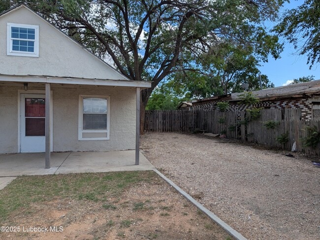 Photo - 1101 40th St