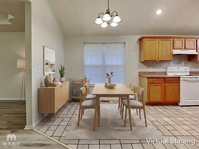 Photo - 674 N Jonathan Ave