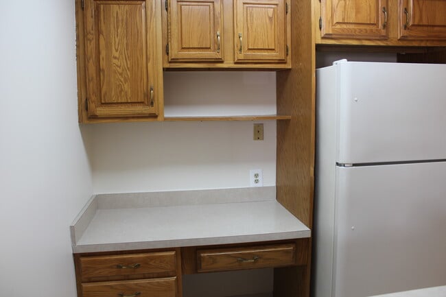 Photo - 216 Locust St SW Unit 129