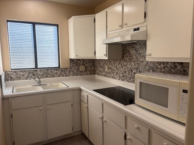 Photo - 29120 San Timoteo Canyon Rd Unit Back