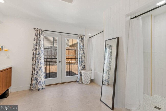 Photo - 2117 Clymer St