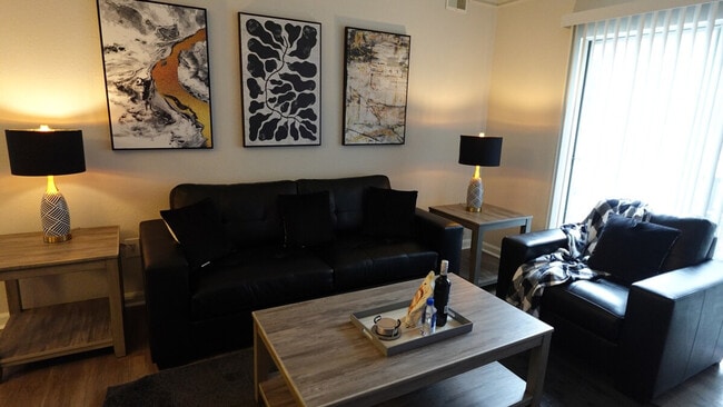 Building Photo - 3550 Esplanade Way Rental