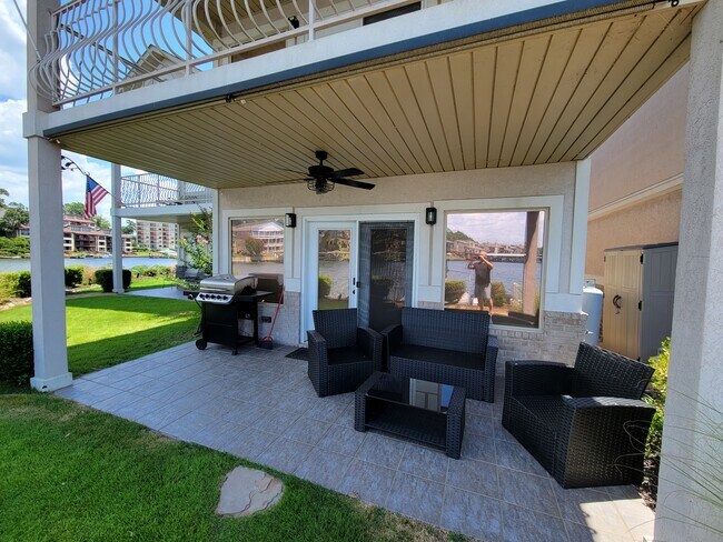 Photo - 188 Villa Pt Unidad E