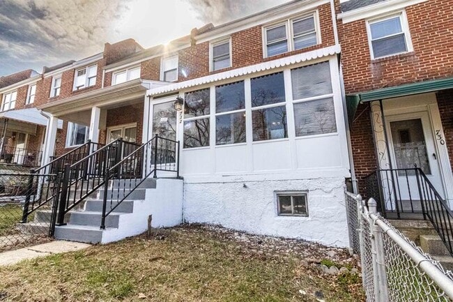 Building Photo - 732 Old Riverside Rd