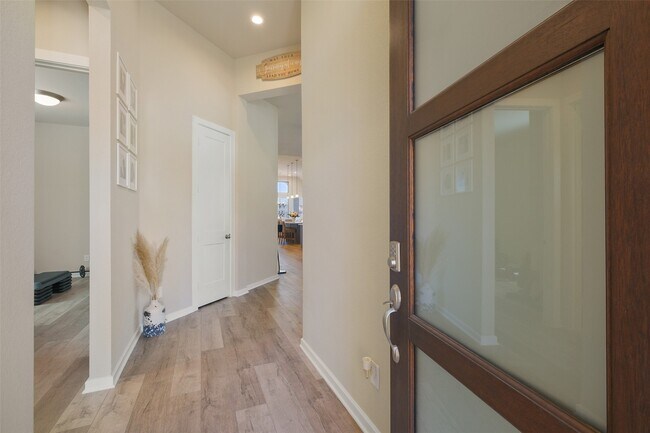 Photo - 29922 Violet Crest Ct