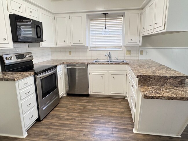 Photo - 4 Bed 2 Bath Remodeled Home in Miller Elementary Zone with Solar Panels