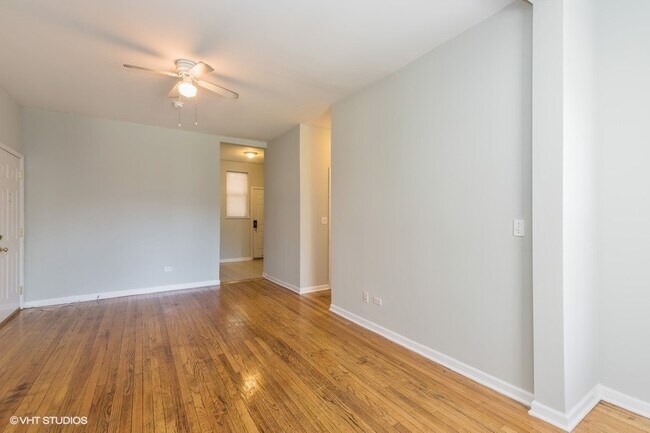 Photo - 431 E Oakwood Blvd Unit 27