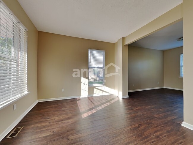 Photo - 16938 Cedar Creek Ln