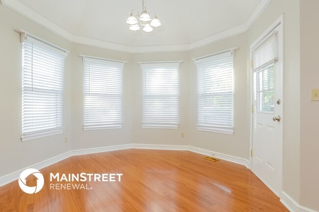 Photo - 713 SW Nelson Dr