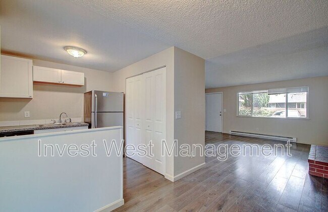 Photo - 3512 NW Kauffman Ave