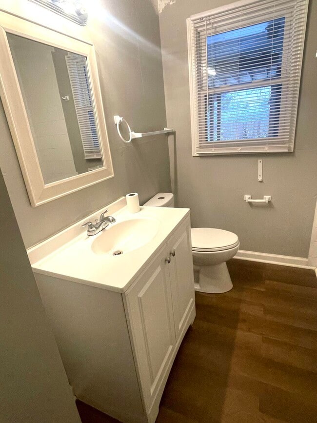 Photo - 1775 Harrodsburg Rd Unit ground floor -A