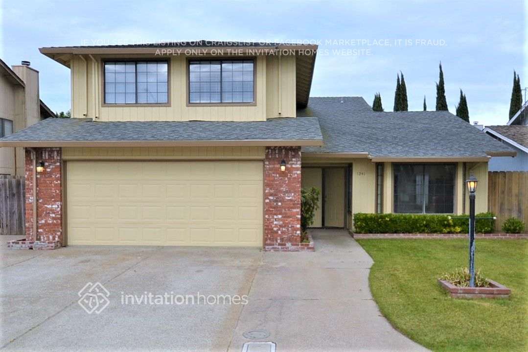 Photo - 1241 Countryside Ln