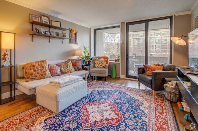 Building Photo - 240 M St NW Rental