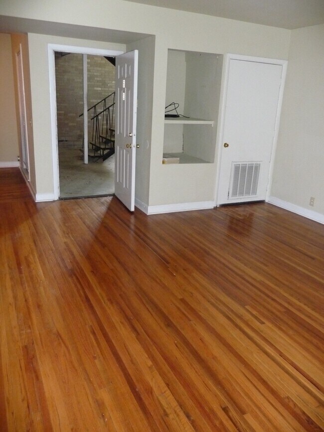 246 White Bridge Rd Unit 246 C4
