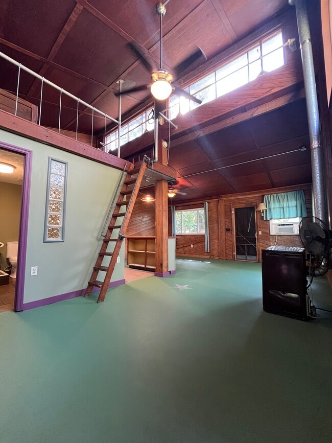 Photo - 432 Selma Rd