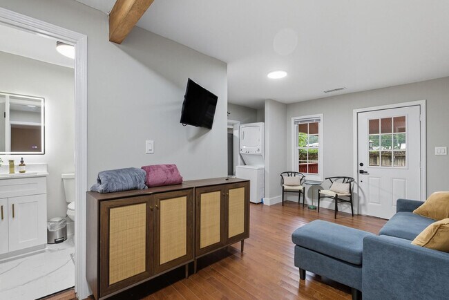 Photo - 250 Indale Ave Unidad ID1335910P