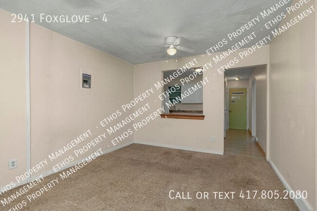 Photo - 2941 Foxglove-4 Unit 4