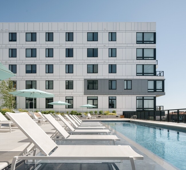 500 Ocean apartments — community photo