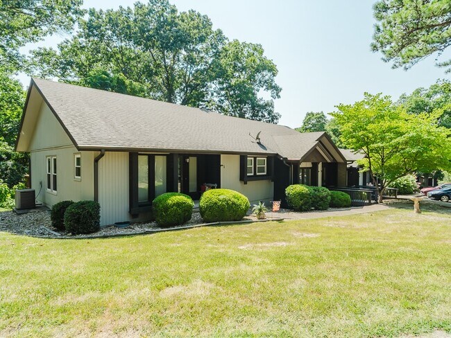 3 Wolviston Cir