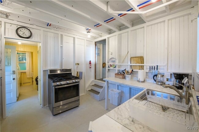 Photo - 3177 E Lake Rd