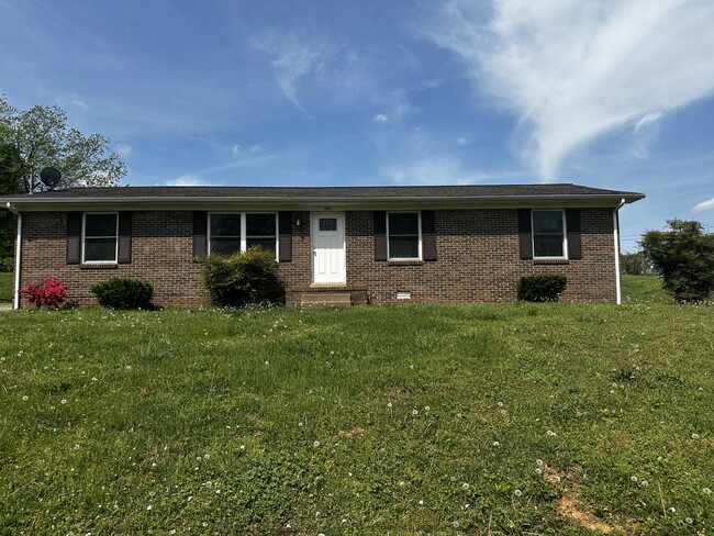 Photo - 100 Parker Rd House