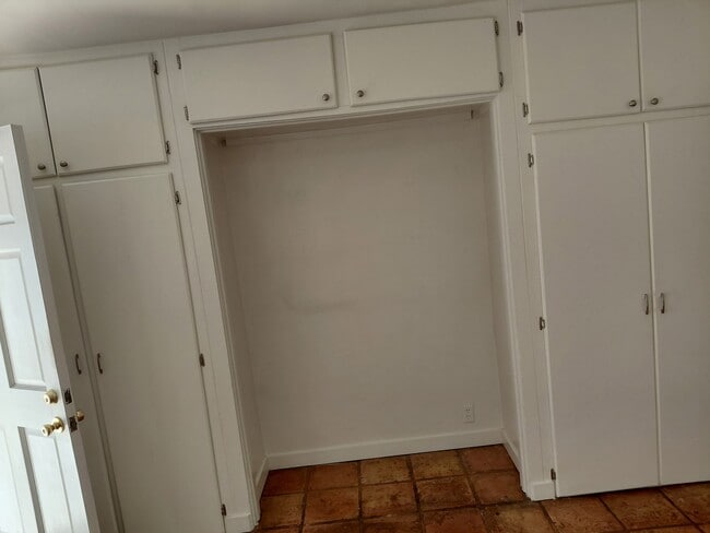 Photo - 626 Rose Ave