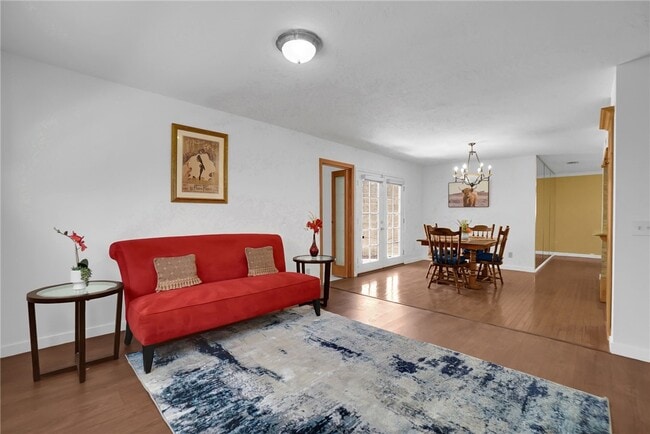 Photo - 2524 Ivan Hill Terrace