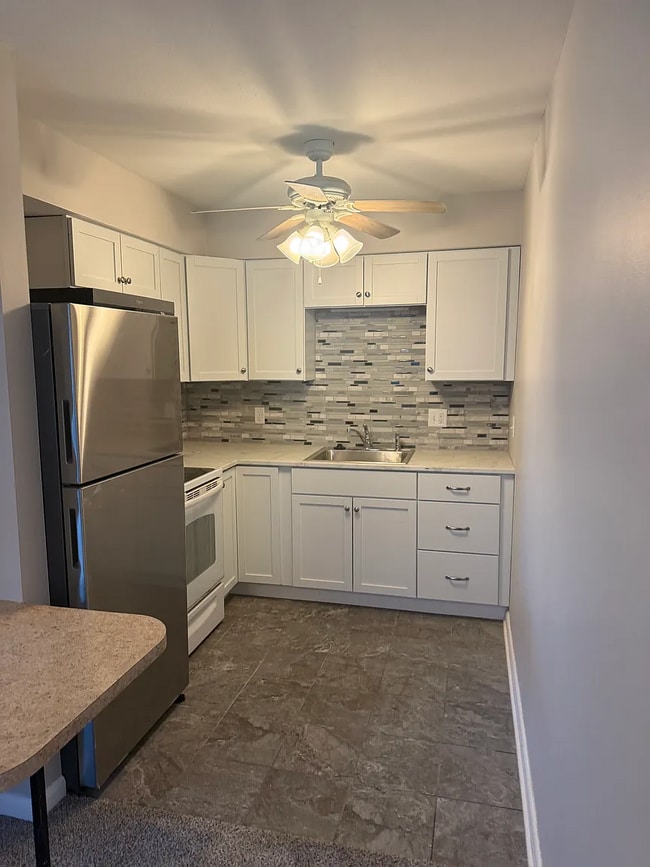 Photo - 5125 Marshall Dr Unit 3