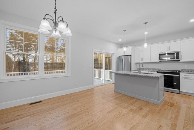 945 Londonderry Tpke Unit 3
