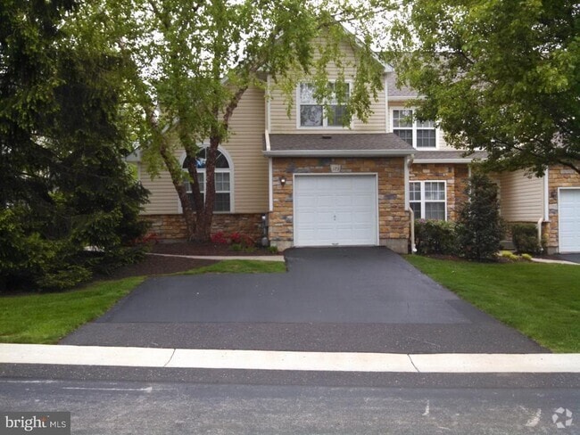Building Photo - 173 Gleneagles Ct Rental