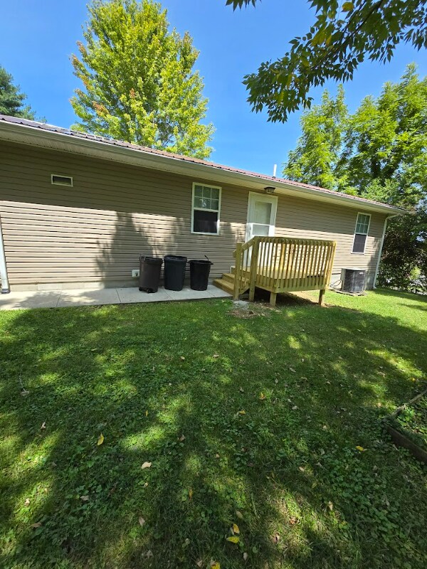 Photo - 203 Center St