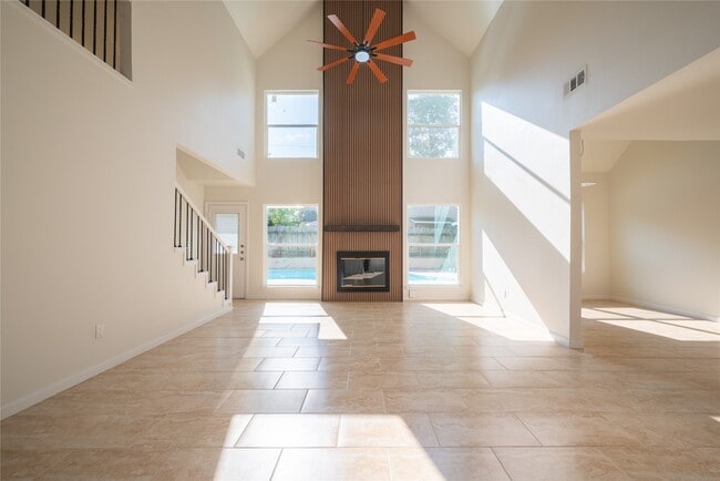 Photo - 1923 Big Horn Dr