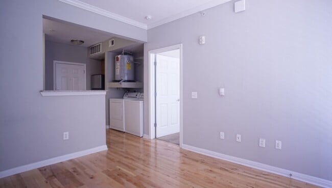 Photo - 1/1 in West Campus Unit 318