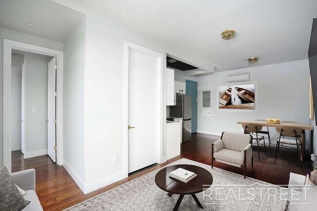 Photo - Washington Avenue Unit 1F