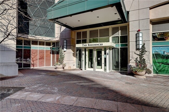 Photo - 1 W Exchange St