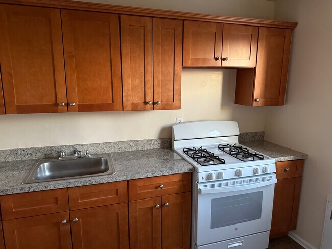 Photo - 405 Park Ave Unidad A