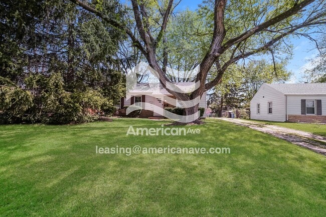 Photo - 2920 N Mission Rd