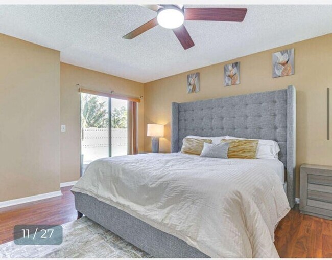 Photo - 9957 NW 52nd St