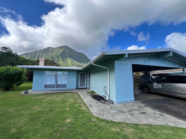 Maunawili 3 bedroom 2 bath with 2 car carp... - Maunawili 3 bedroom 2 bath with 2 car carp... House