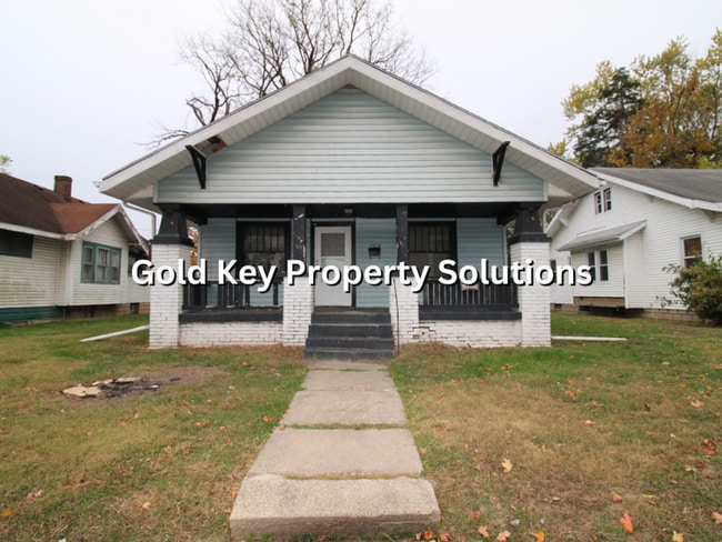 Photo - Spacious 2 BR 1 BA House with Covered Front Porch (SECTION 8 APPROVED)