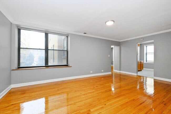 Photo - Beautiful 2Bed/1Bath in South Shore