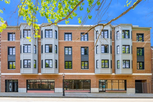 Building Photo - 139 Fifth Ave