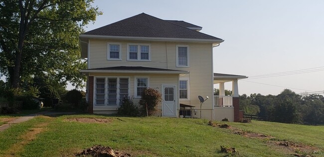 Photo - 1874 White Hall Rd