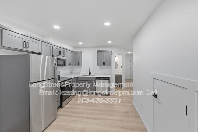 Photo - 832 S 19th St