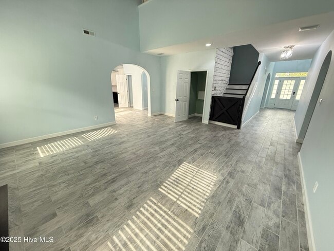 Photo - 231 Southwoods Ln