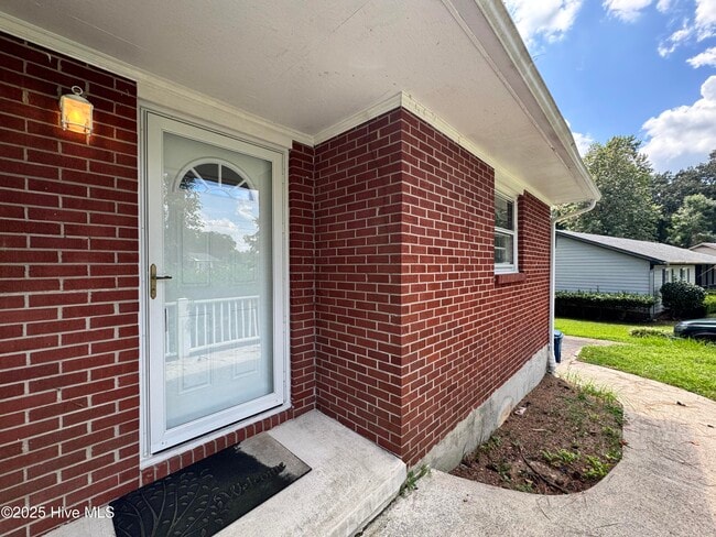 Photo - 218 Edgewood Dr Casa