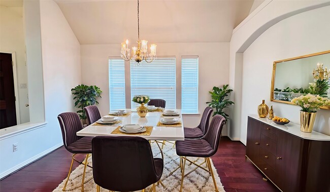 Photo - 25023 Ivy Trace Ln