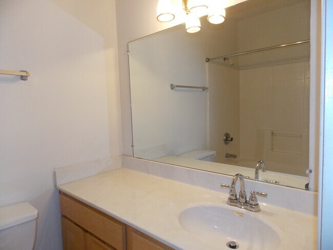 133 - Abodes Downtown (Franklin Apts)