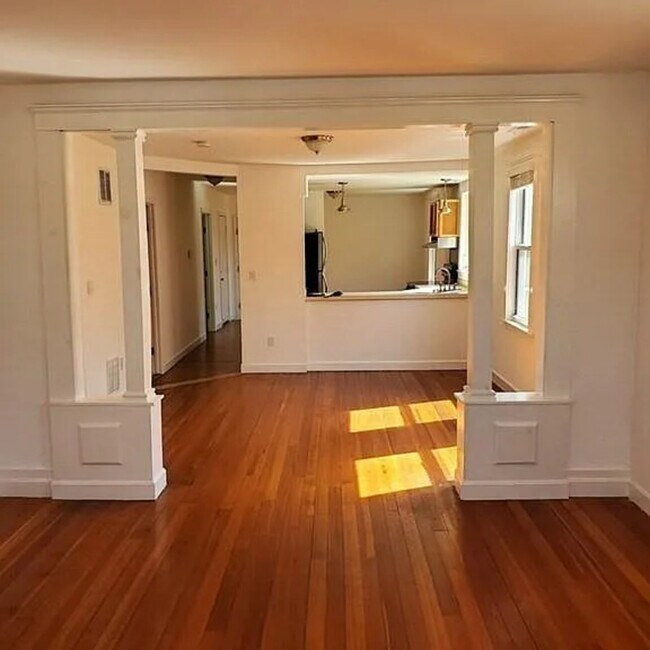 11 Gardner St Unit 2