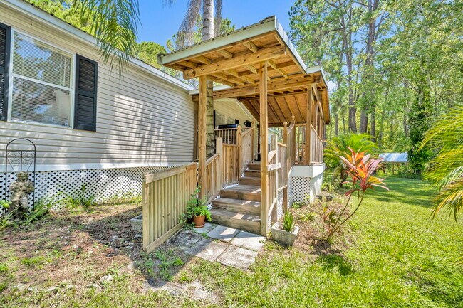 Photo - 140 Schofield Ln